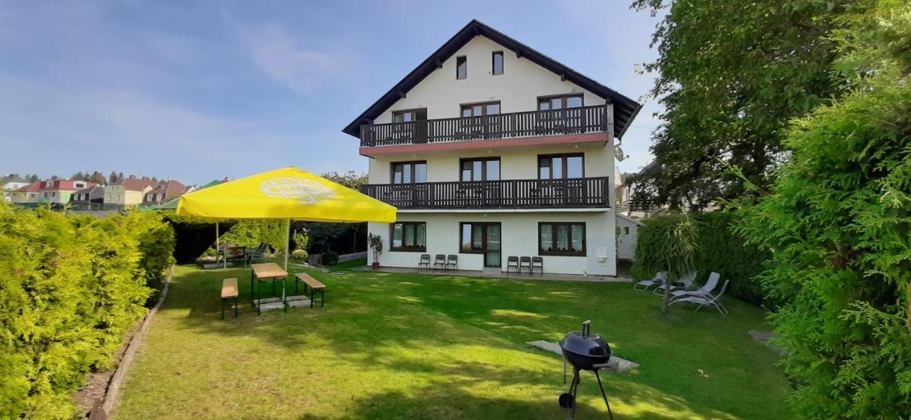 Penzion Speedway Marianske Lazne Exterior photo