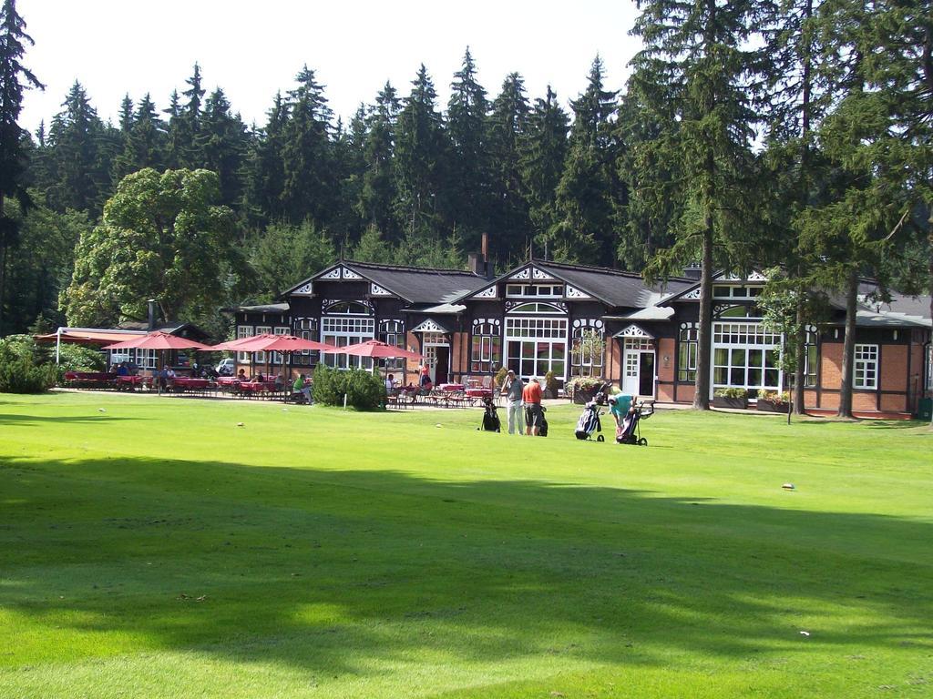Penzion Speedway Marianske Lazne Exterior photo